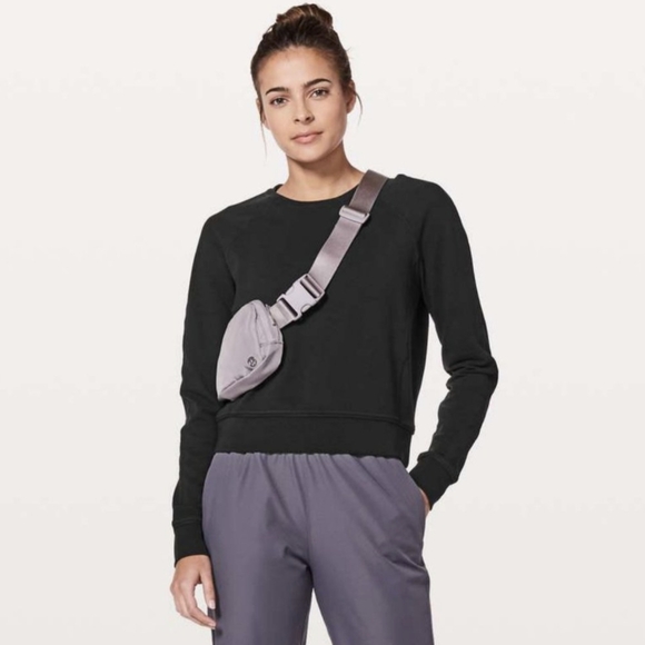 Lululemon Size 4 Every Moment Crew - Picture 5 of 5